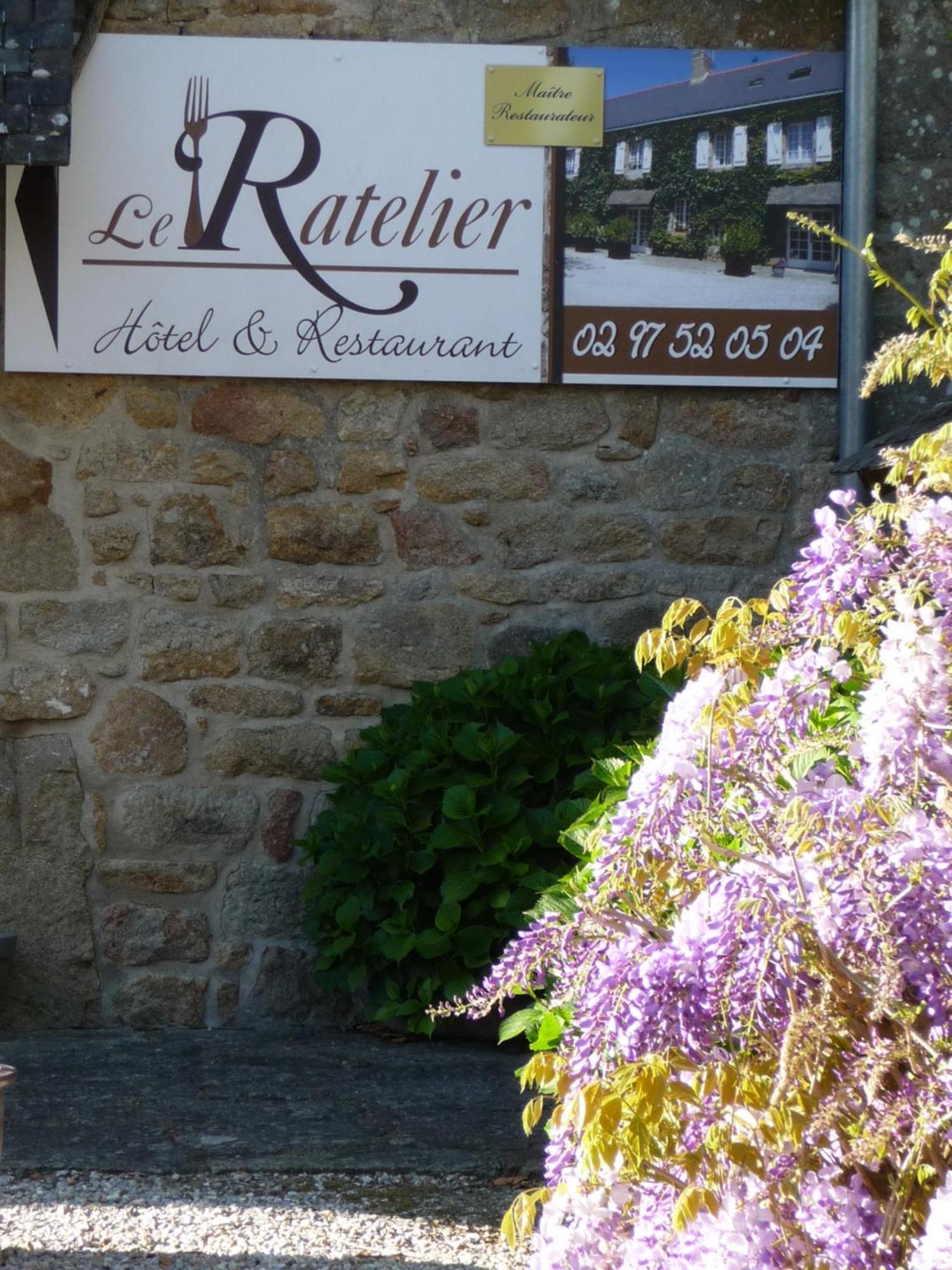 Logis Hotel Et Restaurant Auberge Le Ratelier Carnac Exterior foto
